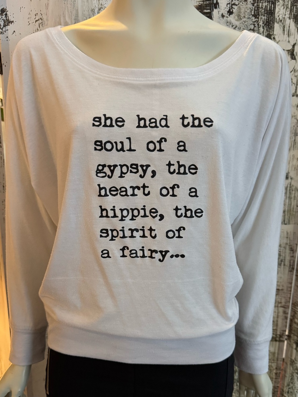 Om and Ah “Heart of a hippie” LS jersey top.